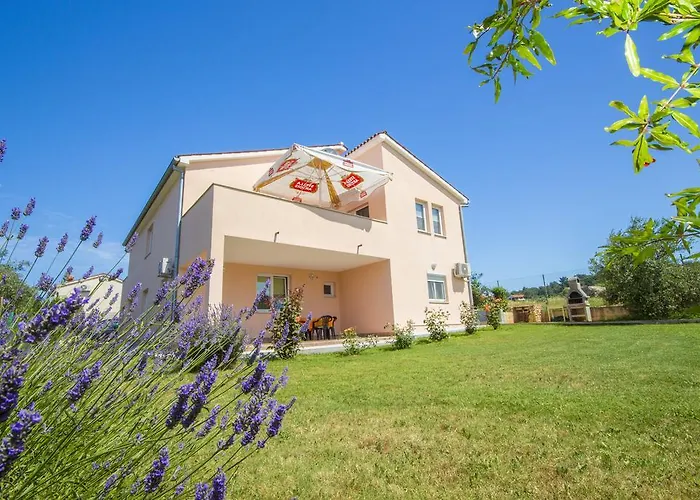 Апартаменты Istria *